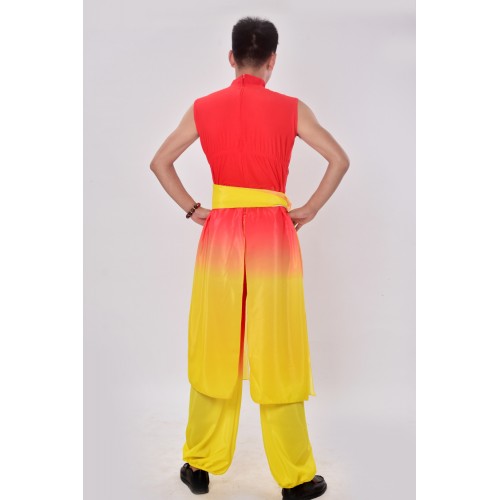 Chinese Traditional Women men Dress Chinese Fairy Dress Red yellow gradient folk Clothing drummer play Chinese Ancient Costumes
